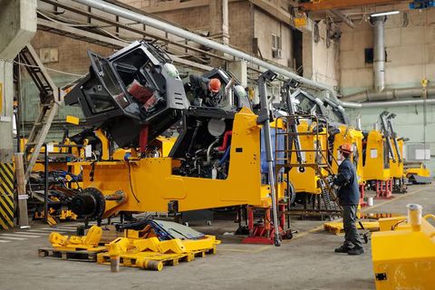 PCB Drilling Machines Guide With Circuit Board Manufacturing And Technology