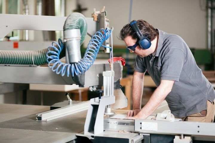 Exploring Industrial Waterjet Machine Technology With Precision Cutting Applications