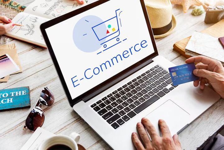 E-Commerce Business Insights With Online Commerce Information