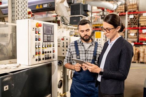 Industrial Machines Guide Vs Traditional Production Systems Explanation